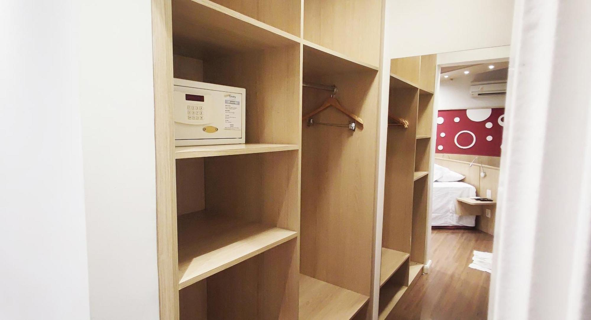 Apartamento Flat 4 Estrelas A 1 Quadra Da Paulista Nos Jardins São Paulo
